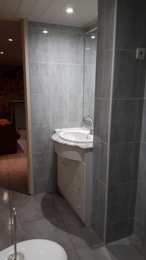 La Maison Du Pecheur Livinhac-le-Haut Kültér fotó